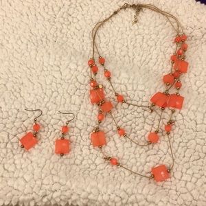 Beautiful set necklace and earrings